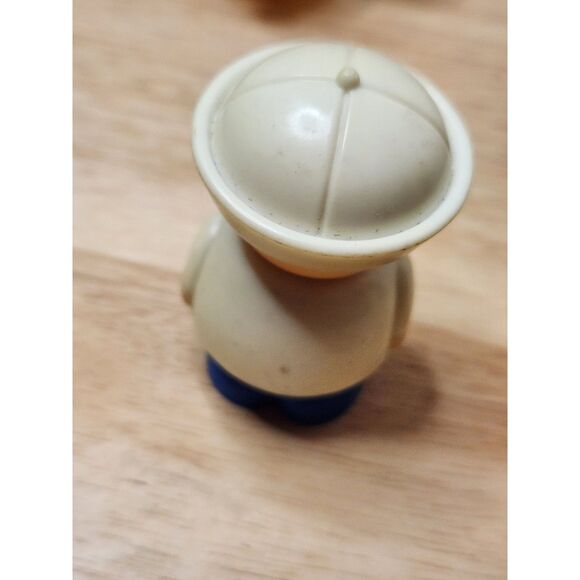 Vintage Shelcore Sailor Figurine – Nautical Boy Toy Figure – 1980s Chunky Style - Picture 2 of 4